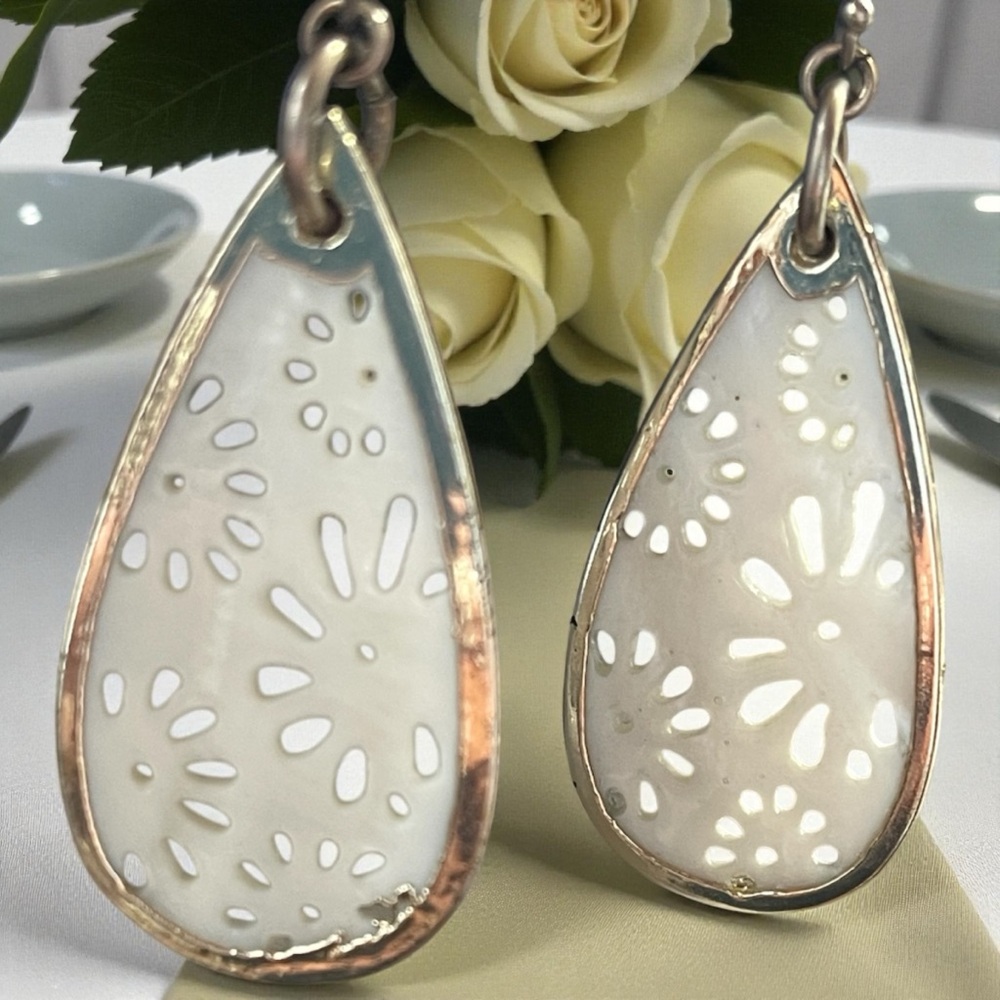 Signed 925 Silver and Carved Mother of Pearl Teardrop Earrings - Picture 2 of 5